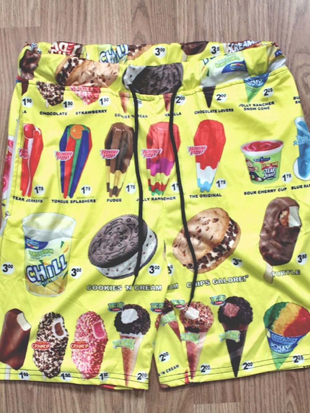 Summer Time Ice Cream Shorts Size Medium